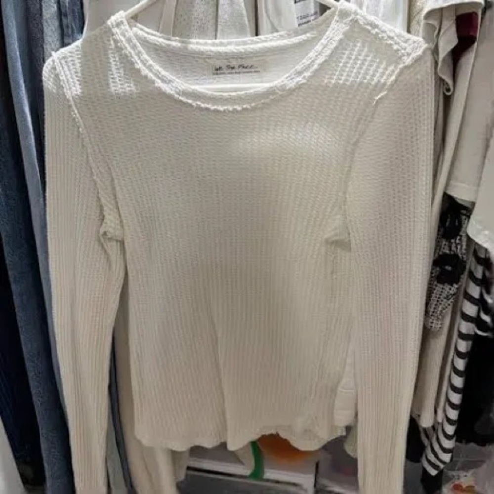 We the free size small white waffle long sleeve